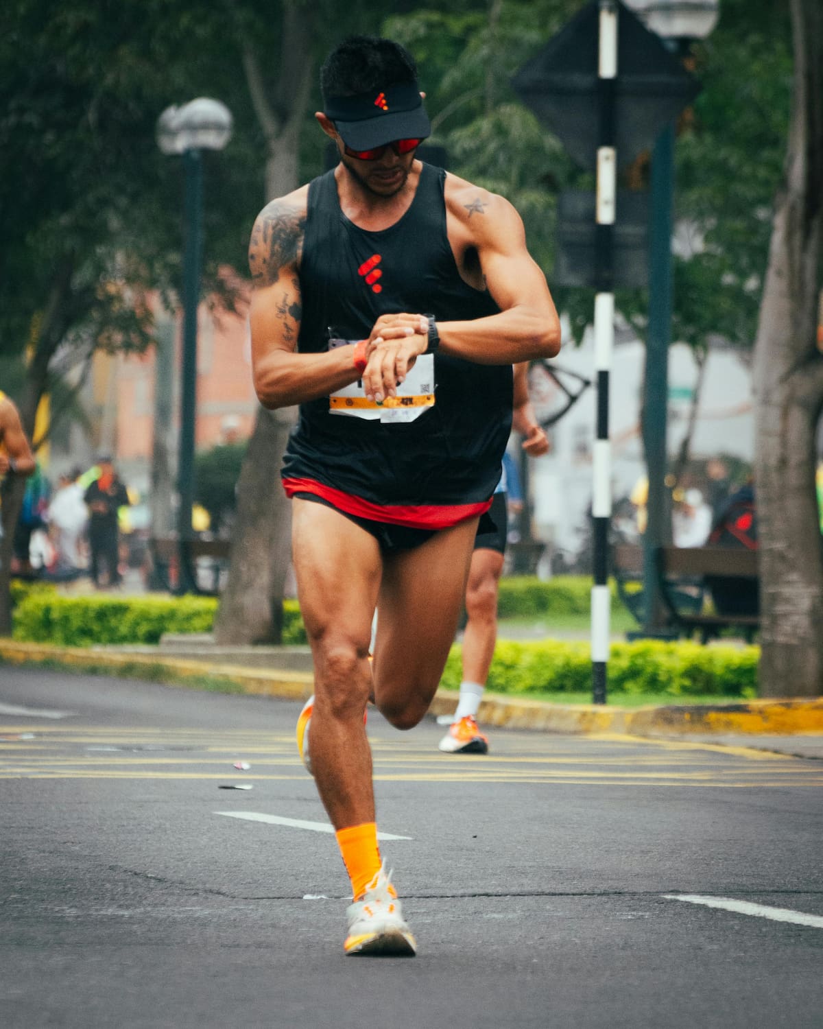 Corredores llegando a Buenos Aires para una marathon internacional